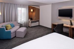 Courtyard by Marriott Saskatoon Airport