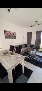 modern apartment in madinaty B8