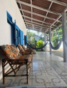 casa de praia em Itapoá SC a uma quadra da praia