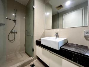 2 Bed Casa Grande Mall Kota Kasablanka - Travelibu