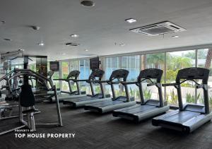 2 Bed Casa Grande Mall Kota Kasablanka - Travelibu