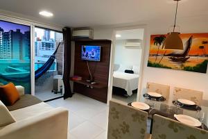 One611 - Apê lindo a 100m do mar para 4 pessoas