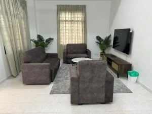 Sevenseas Saroja Homestay - Kampong Si Ginting