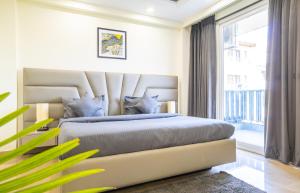 Housr Sector 43 Gurgaon Near One Horizon Centre