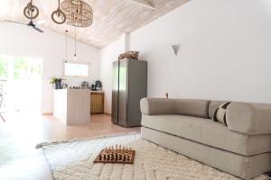 Modern Villa With Pool 250m to Sea