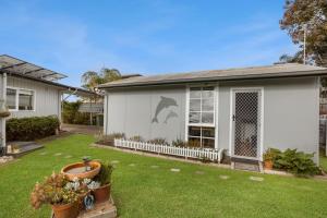 Dolphin Cottage