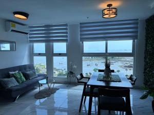 The Sands vista al mar espacioso elegante