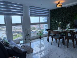 The Sands vista al mar espacioso elegante