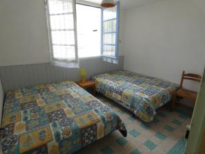 Appartements Appartement RDC a 100m plage, animaux admis, stationnement facile - FR-1-540-304 : photos des chambres