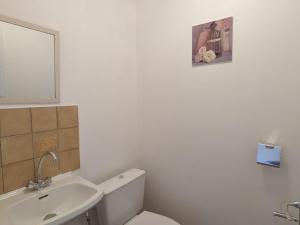 Maisons de vacances Gite Renardeau : Confort et Nature a Chassey-Beaupre - FR-1-585-162 : photos des chambres