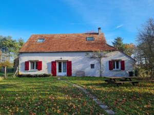 Maisons de vacances Gite de charme au Val de Loire, pres d-Orleans - FR-1-590-534 : photos des chambres