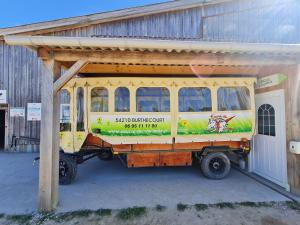 Roulotte authentique en pleine nature près de Nancy - FR-1-584-363