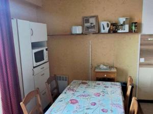 Studio aux Thermes avec Parking et WIFI - FR-1-703-199