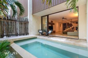 2 Br. PH wPrivate Pool in Luxury Gated Community