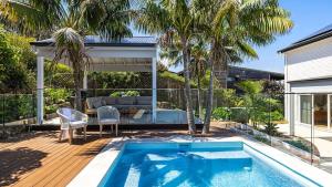 Sea Essence on Kingsley - Heated Pool and Stunning Views