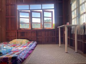 Stay with sumo homestay