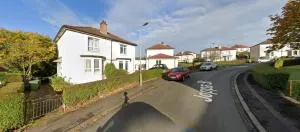 Archillects Entire Two Bedroom Comfy House - FREE PARKING - Steps