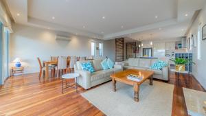 9 Charmandene Court, Cowes