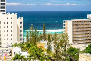 Skyline Oasis at Sufers Pardise