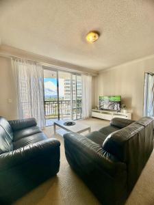 Chevron Renaissance - Resort Style Living by Gold Coast Premium