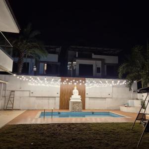 Royal Paradise Villa