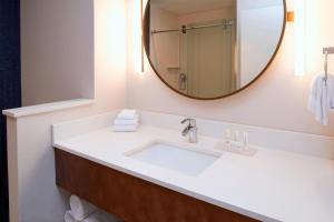 Fairfield Inn & Suites by Marriott Columbus, IN