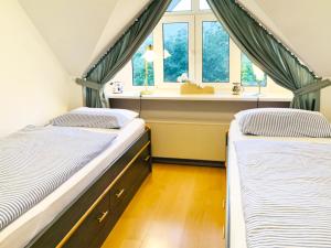 Kapitänsgarten W13 Roth