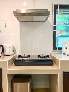 Cute House in Local Area, near CMU