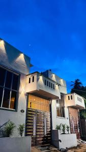 THE ELEGANT, Opp to Mangrove Boating - JR Groups