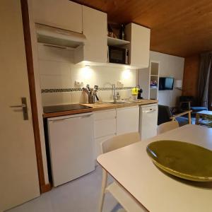 Between lake en ski resort