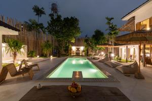 TANPURI Watket - 8-Bedrooms Villa with Private Pool in the Old Town City - PRIME LOCATION