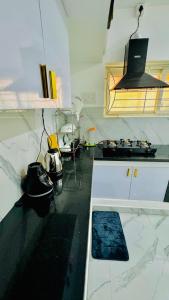Oyster Stay - 3BHK - Luxury Apartment