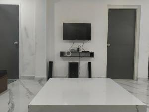 Oyster Stay - 3BHK - Luxury Apartment