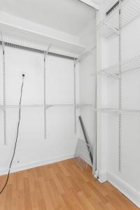 Bay Harbor Sunset Apt 2C