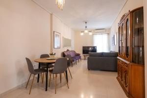 Modern Bay Apartment