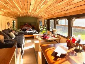 Fiery Peak Glampsite with Wood-fired Hot tub - Hilton