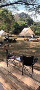 Glamping tent fan room