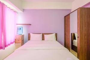 Comfort Studio at Margonda Residence 3 Apartment By Travelio