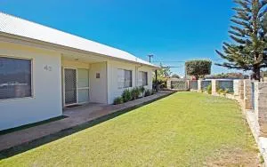 Turquoise Escape - Leeman