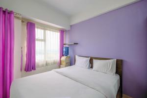 Comfort Studio at Margonda Residence 3 Apartment By Travelio