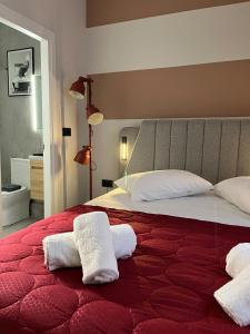 Iris suite Stadiou by Zeussuites