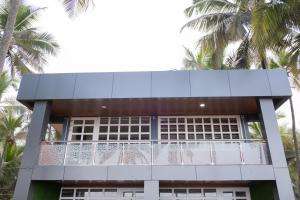 ReOcean Waves - Beach House