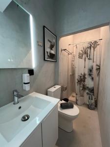 Medusa suite stadiou by Zeussuites