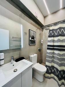 White Marble Rooms
