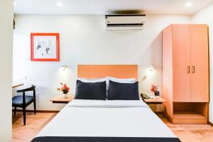Super Townhouse Tonk Road Near Gandhi Nagar Railway Station