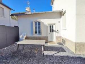 Appartements L'Alexiane, Centre Luchon, parking gratuit, wifi : photos des chambres