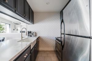 Blueground San Mateo 2bd apartment SFO-1786