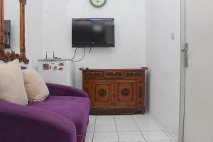Comfy 2BR at Menteng Square Apartment By Travelio