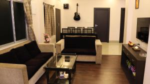 URBAN NEST - 3BHK Serviced Home Stay