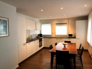 Executive 2BR Flat 100sqm - Mainau 6